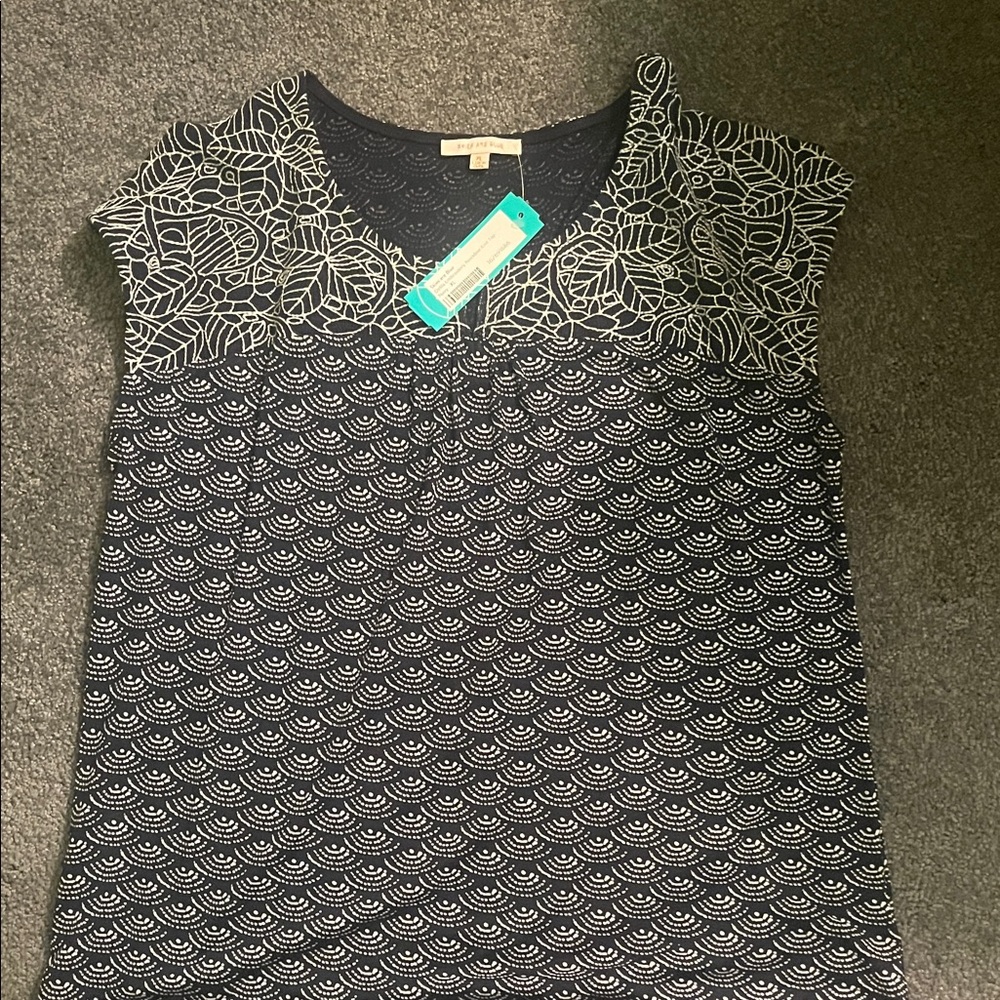 Skies Are Blue Black and White Geometric Blouse
